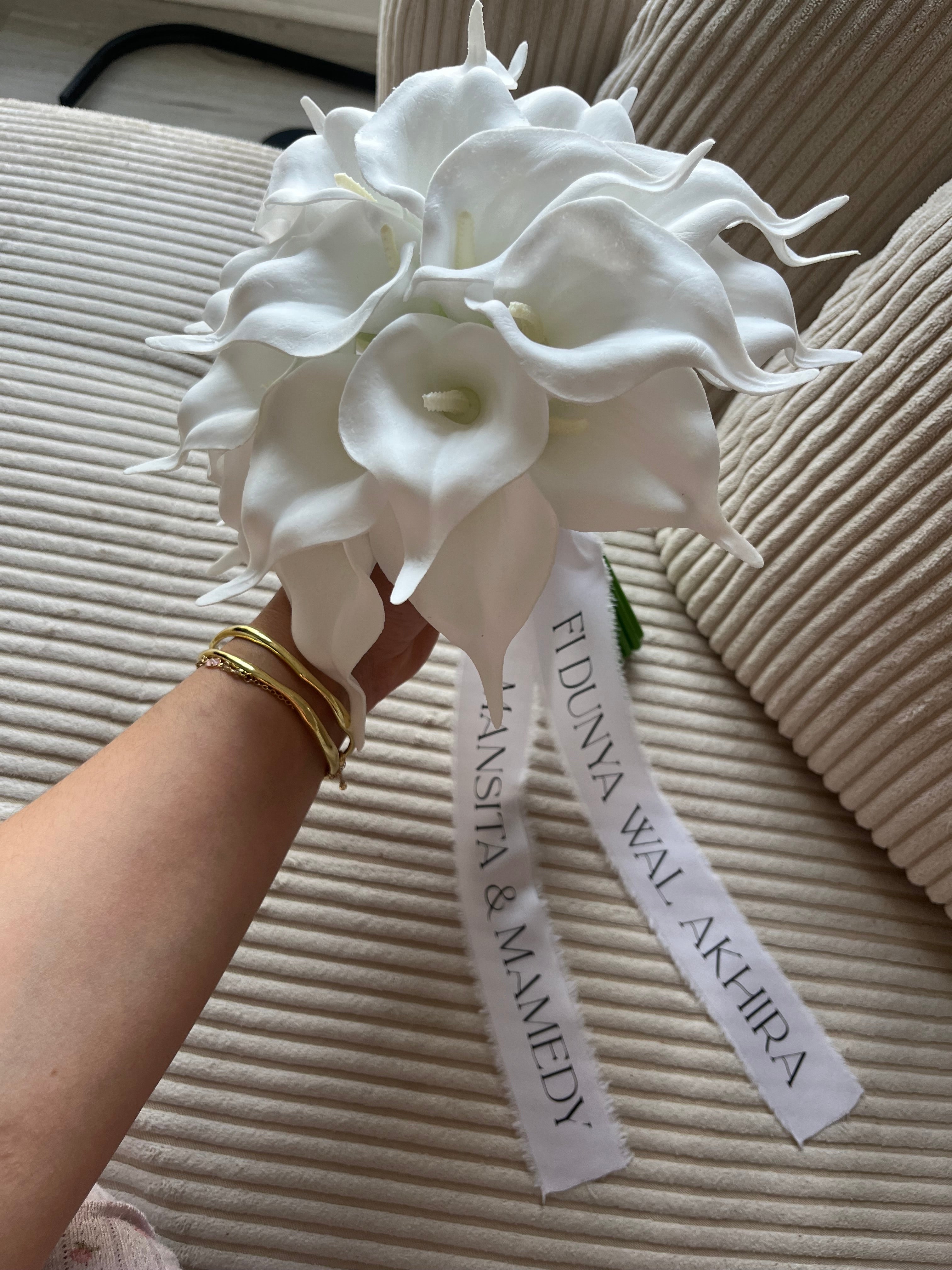 Bouquet KATE - Callas blancs minimalistes