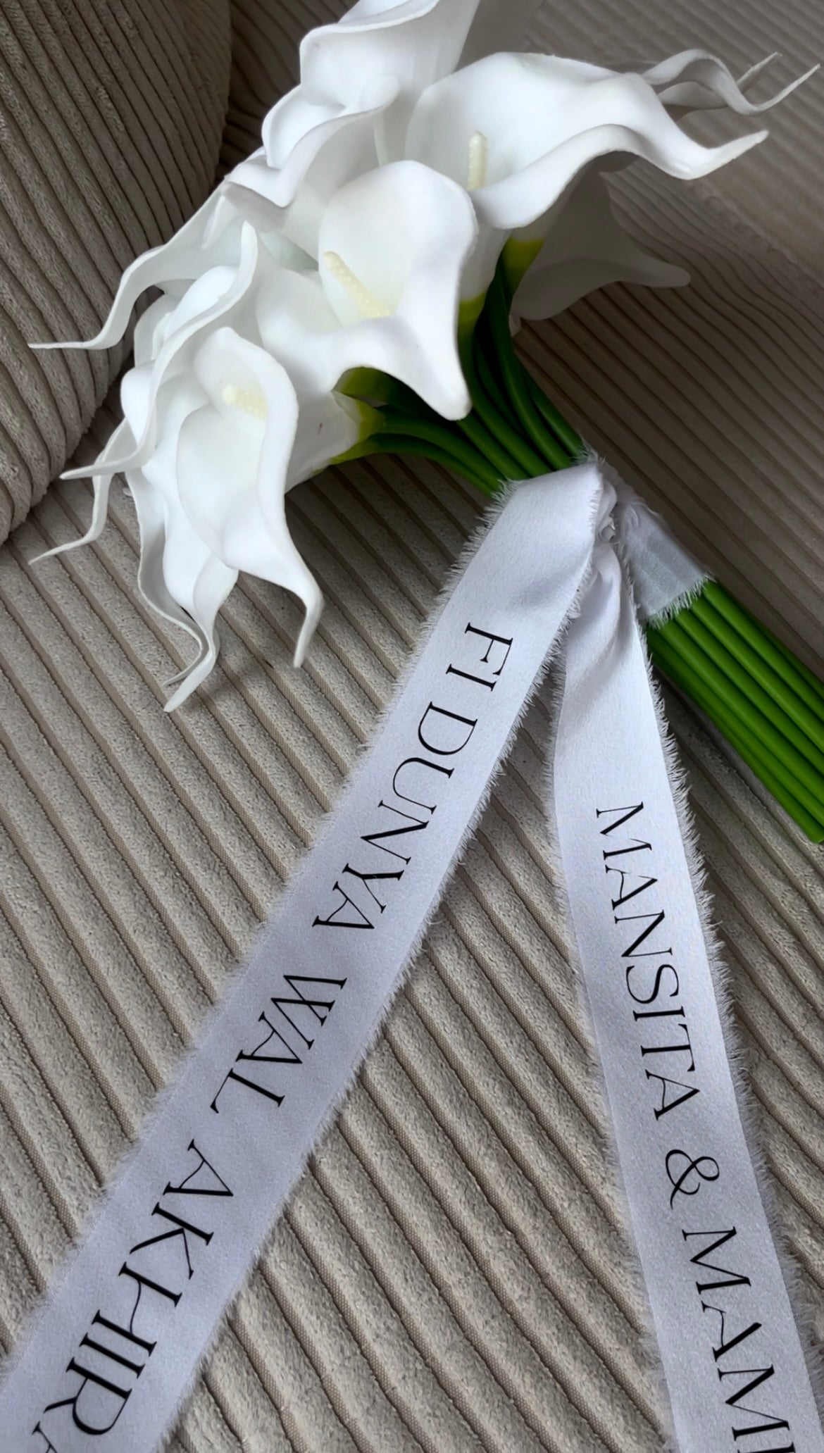 Bouquet KATE - Callas blancs minimalistes